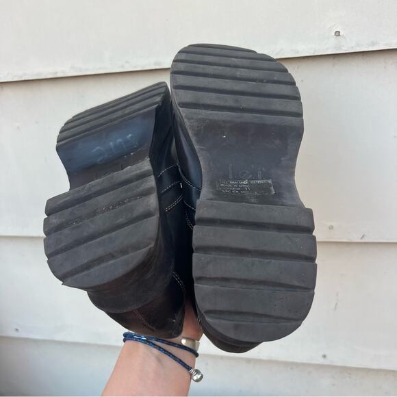 Vintage 90s Y2K LEI Brown Chunky Platform Clogs Faux Strap - Picture 7 of 9